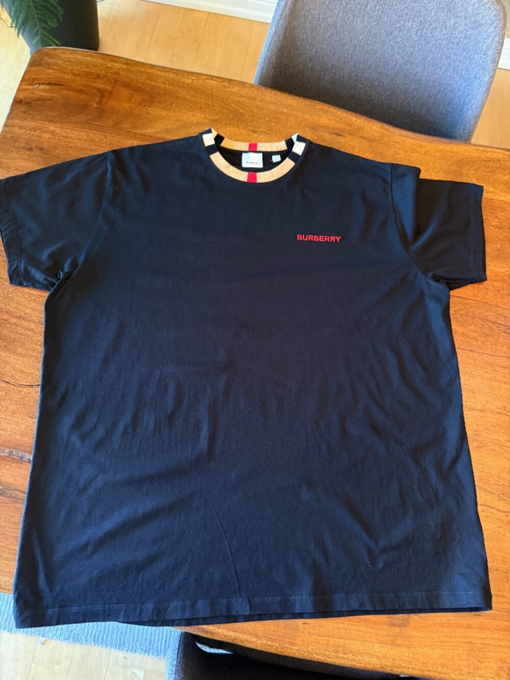 Burberry Signature Check Collar T-Shirt w logo XXL Black